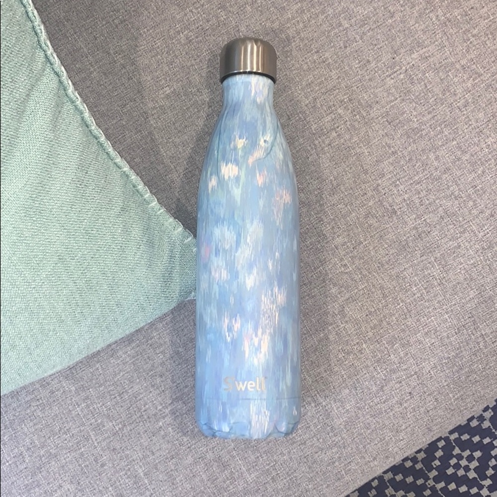 S’well 25oz Bottle